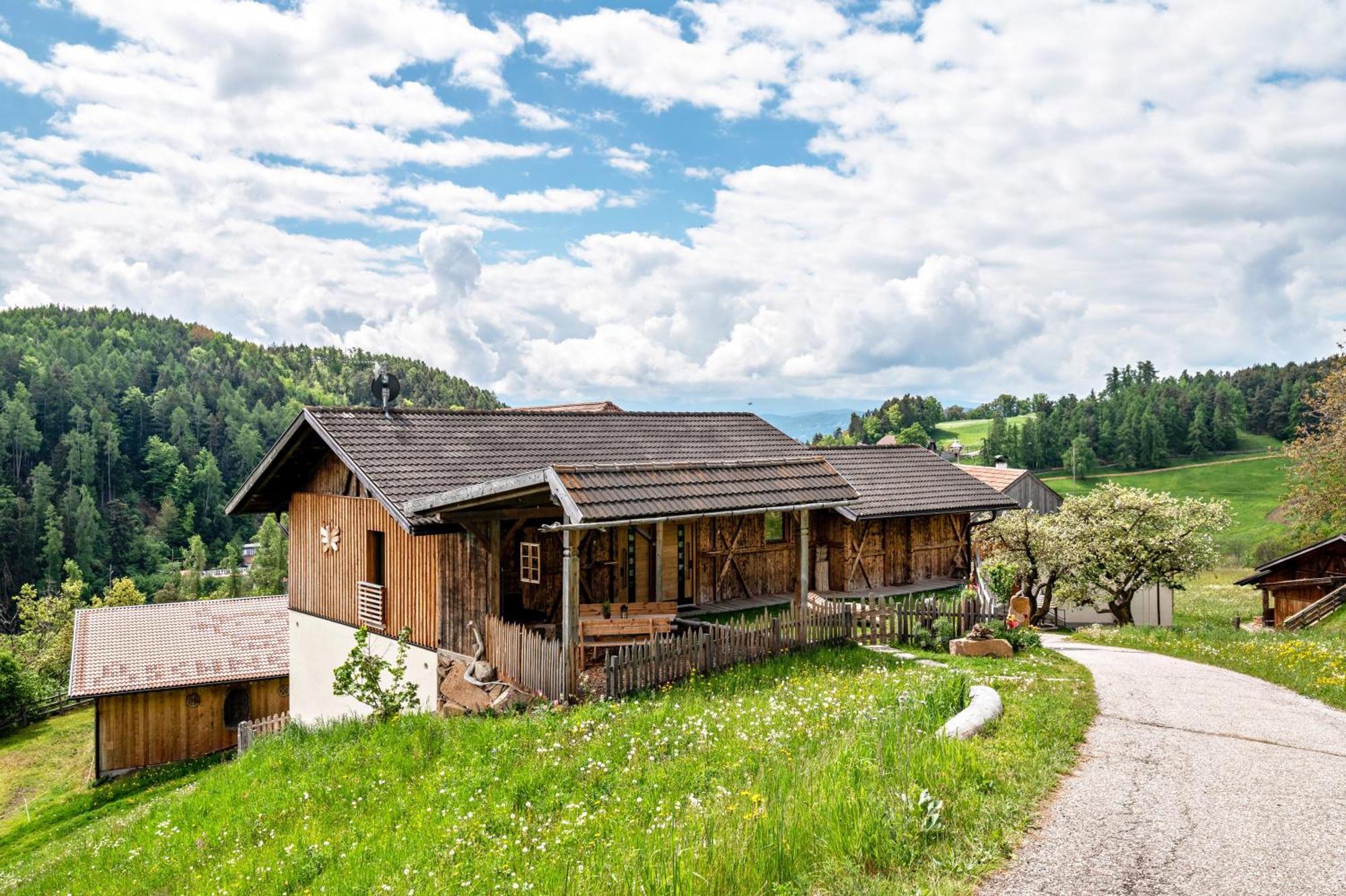 Aschnerhof Holzherz Collalbo Bagian luar foto